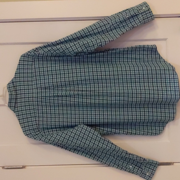 Men's L Vineyard Vines Lightweight Flannel Whale Shirt - Picture 2 of 3